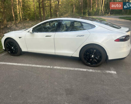 Білий Тесла Модель С, об'ємом двигуна 0 л та пробігом 105 тис. км за 13500 $, фото 11 на Automoto.ua
