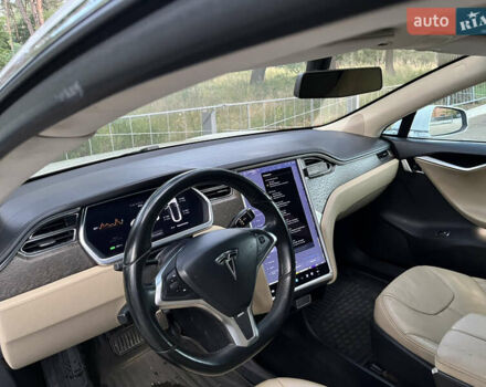 Белый Тесла Модель С, объемом двигателя 0 л и пробегом 270 тыс. км за 11500 $, фото 11 на Automoto.ua