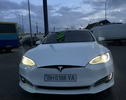 Білий Тесла Модель С, об'ємом двигуна 0 л та пробігом 147 тис. км за 15300 $, фото 2 на Automoto.ua