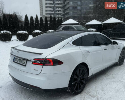 Білий Тесла Модель С, об'ємом двигуна 0 л та пробігом 155 тис. км за 14500 $, фото 13 на Automoto.ua