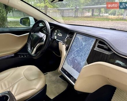 Білий Тесла Модель С, об'ємом двигуна 0 л та пробігом 103 тис. км за 14600 $, фото 97 на Automoto.ua