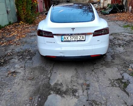 Білий Тесла Модель С, об'ємом двигуна 0 л та пробігом 197 тис. км за 11000 $, фото 6 на Automoto.ua