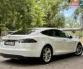 Белый Тесла Модель С, объемом двигателя 0 л и пробегом 103 тыс. км за 14600 $, фото 39 на Automoto.ua