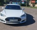 Белый Тесла Модель С, объемом двигателя 0 л и пробегом 150 тыс. км за 13500 $, фото 1 на Automoto.ua