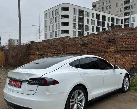 Белый Тесла Модель С, объемом двигателя 0 л и пробегом 162 тыс. км за 13990 $, фото 9 на Automoto.ua