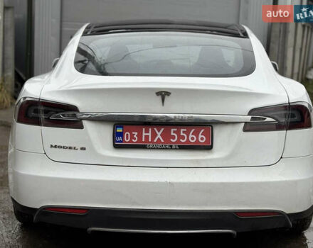 Белый Тесла Модель С, объемом двигателя 0 л и пробегом 400 тыс. км за 8700 $, фото 23 на Automoto.ua