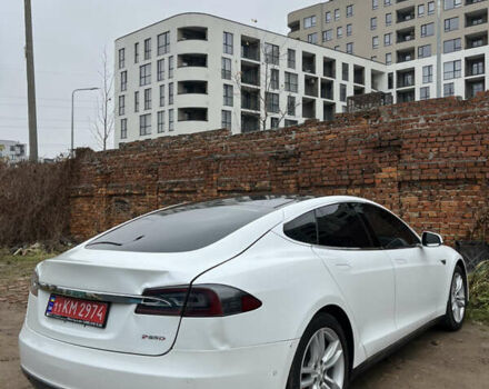 Белый Тесла Модель С, объемом двигателя 0 л и пробегом 162 тыс. км за 13990 $, фото 10 на Automoto.ua