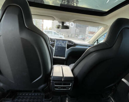 Белый Тесла Модель С, объемом двигателя 0 л и пробегом 199 тыс. км за 12600 $, фото 8 на Automoto.ua