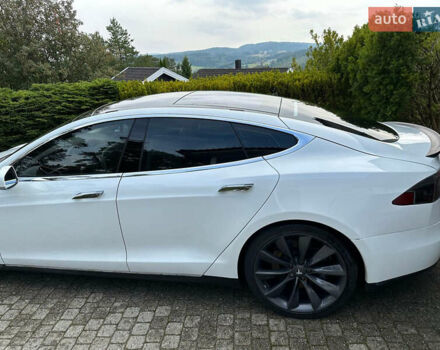 Белый Тесла Модель С, объемом двигателя 0 л и пробегом 194 тыс. км за 25000 $, фото 9 на Automoto.ua