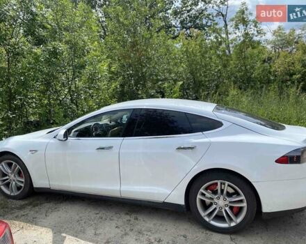 Білий Тесла Модель С, об'ємом двигуна 0 л та пробігом 183 тис. км за 13000 $, фото 8 на Automoto.ua