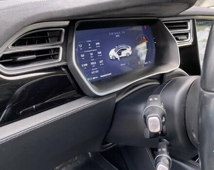 Белый Тесла Модель С, объемом двигателя 0 л и пробегом 166 тыс. км за 14000 $, фото 25 на Automoto.ua
