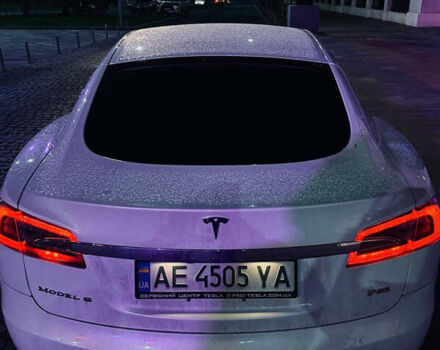 Белый Тесла Модель С, объемом двигателя 0 л и пробегом 150 тыс. км за 17000 $, фото 28 на Automoto.ua