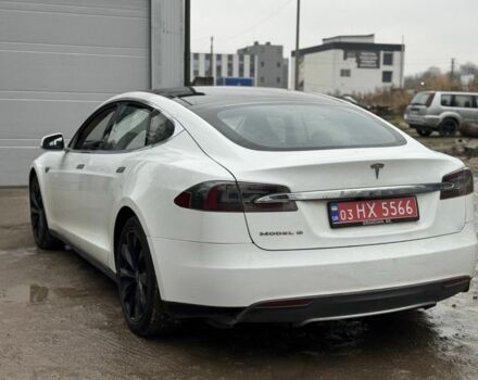 Белый Тесла Модель С, объемом двигателя 0 л и пробегом 393 тыс. км за 7999 $, фото 1 на Automoto.ua