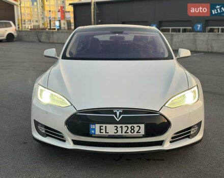Білий Тесла Модель С, об'ємом двигуна 0 л та пробігом 170 тис. км за 13500 $, фото 8 на Automoto.ua