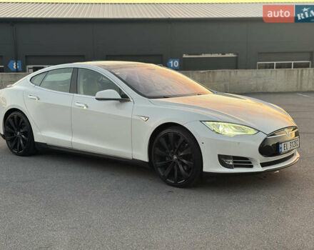 Білий Тесла Модель С, об'ємом двигуна 0 л та пробігом 170 тис. км за 13500 $, фото 6 на Automoto.ua