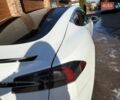 Білий Тесла Модель С, об'ємом двигуна 0 л та пробігом 100 тис. км за 12900 $, фото 9 на Automoto.ua