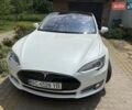 Белый Тесла Модель С, объемом двигателя 0 л и пробегом 188 тыс. км за 13800 $, фото 1 на Automoto.ua