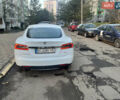 Белый Тесла Модель С, объемом двигателя 0 л и пробегом 193 тыс. км за 12200 $, фото 4 на Automoto.ua