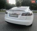 Белый Тесла Модель С, объемом двигателя 0 л и пробегом 213 тыс. км за 11900 $, фото 4 на Automoto.ua