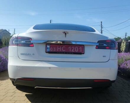 Тесла Модель С 2014 в Новояворовск на Automoto.ua Белый Тесла Модель С, объемом двигателя 0 л и пробегом 260 тыс. км за 13599 $, фото 1 на Automoto.ua