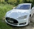 Белый Тесла Модель С, объемом двигателя 0 л и пробегом 183 тыс. км за 13000 $, фото 1 на Automoto.ua
