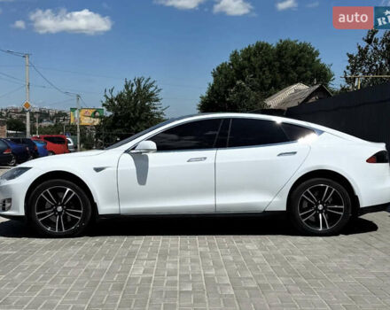 Белый Тесла Модель С, объемом двигателя 0 л и пробегом 186 тыс. км за 15700 $, фото 6 на Automoto.ua
