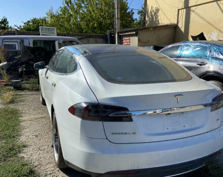 Білий Тесла Модель С, об'ємом двигуна 0 л та пробігом 163 тис. км за 8700 $, фото 13 на Automoto.ua