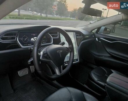 Белый Тесла Модель С, объемом двигателя 0 л и пробегом 213 тыс. км за 11900 $, фото 12 на Automoto.ua