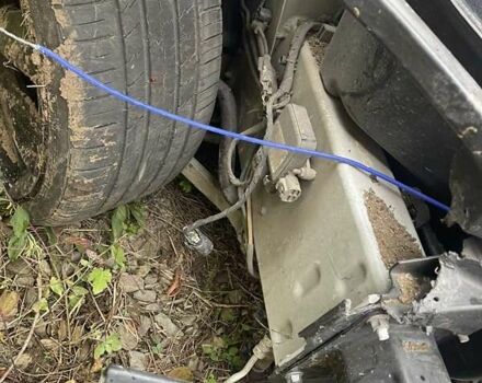 Белый Тесла Модель С, объемом двигателя 0 л и пробегом 170 тыс. км за 6200 $, фото 5 на Automoto.ua