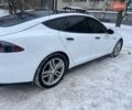 Білий Тесла Модель С, об'ємом двигуна 0 л та пробігом 150 тис. км за 12500 $, фото 2 на Automoto.ua