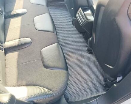 Белый Тесла Модель С, объемом двигателя 0 л и пробегом 305 тыс. км за 14000 $, фото 20 на Automoto.ua