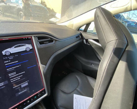 Білий Тесла Модель С, об'ємом двигуна 0 л та пробігом 163 тис. км за 8700 $, фото 29 на Automoto.ua