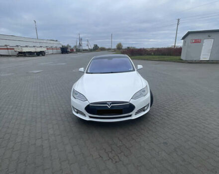 Белый Тесла Модель С, объемом двигателя 0 л и пробегом 246 тыс. км за 18500 $, фото 1 на Automoto.ua