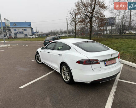 Белый Тесла Модель С, объемом двигателя 0 л и пробегом 217 тыс. км за 11200 $, фото 10 на Automoto.ua