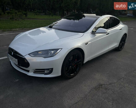 Білий Тесла Модель С, об'ємом двигуна 0 л та пробігом 249 тис. км за 13500 $, фото 9 на Automoto.ua