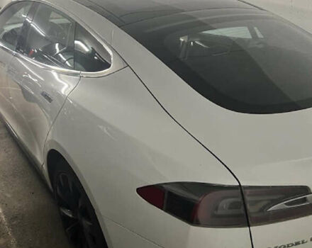 Белый Тесла Модель С, объемом двигателя 0 л и пробегом 400 тыс. км за 8700 $, фото 30 на Automoto.ua