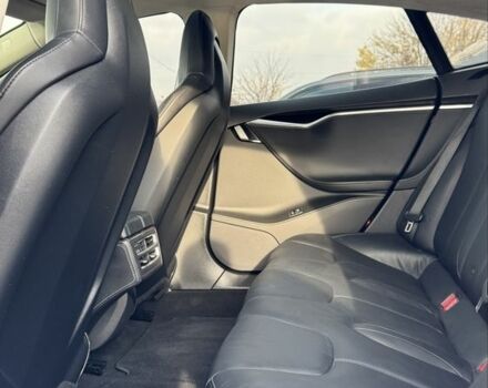 Белый Тесла Модель С, объемом двигателя 0 л и пробегом 189 тыс. км за 15700 $, фото 16 на Automoto.ua