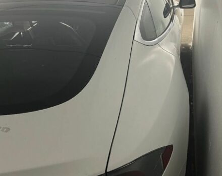 Белый Тесла Модель С, объемом двигателя 0 л и пробегом 393 тыс. км за 7999 $, фото 19 на Automoto.ua