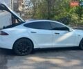Белый Тесла Модель С, объемом двигателя 0 л и пробегом 256 тыс. км за 12500 $, фото 5 на Automoto.ua