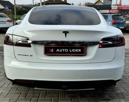 Белый Тесла Модель С, объемом двигателя 0 л и пробегом 189 тыс. км за 15700 $, фото 4 на Automoto.ua