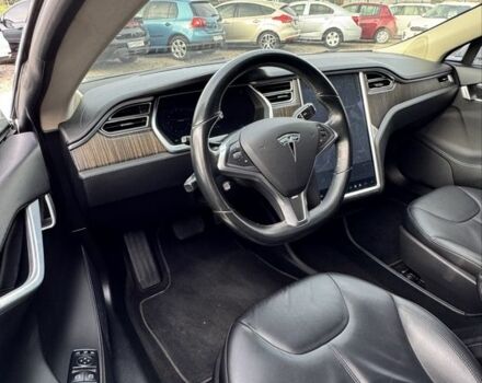 Белый Тесла Модель С, объемом двигателя 0 л и пробегом 189 тыс. км за 15700 $, фото 9 на Automoto.ua