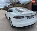 Белый Тесла Модель С, объемом двигателя 0 л и пробегом 165 тыс. км за 13500 $, фото 2 на Automoto.ua