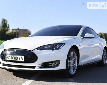 Білий Тесла Модель С, об'ємом двигуна 0 л та пробігом 130 тис. км за 22500 $, фото 4 на Automoto.ua