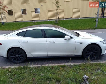 Белый Тесла Модель С, объемом двигателя 0 л и пробегом 400 тыс. км за 8700 $, фото 26 на Automoto.ua
