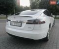 Белый Тесла Модель С, объемом двигателя 0 л и пробегом 213 тыс. км за 11900 $, фото 3 на Automoto.ua