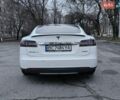 Білий Тесла Модель С, об'ємом двигуна 0 л та пробігом 80 тис. км за 15999 $, фото 6 на Automoto.ua