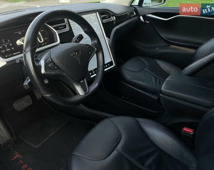 Білий Тесла Модель С, об'ємом двигуна 0 л та пробігом 249 тис. км за 13500 $, фото 11 на Automoto.ua