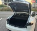 Белый Тесла Модель С, объемом двигателя 0 л и пробегом 258 тыс. км за 13900 $, фото 41 на Automoto.ua