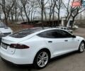Белый Тесла Модель С, объемом двигателя 0 л и пробегом 152 тыс. км за 11900 $, фото 6 на Automoto.ua