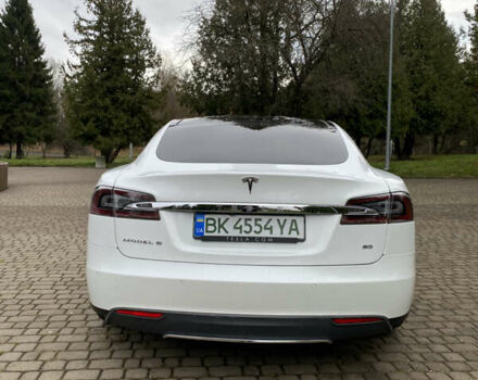 Белый Тесла Модель С, объемом двигателя 0 л и пробегом 166 тыс. км за 14000 $, фото 9 на Automoto.ua